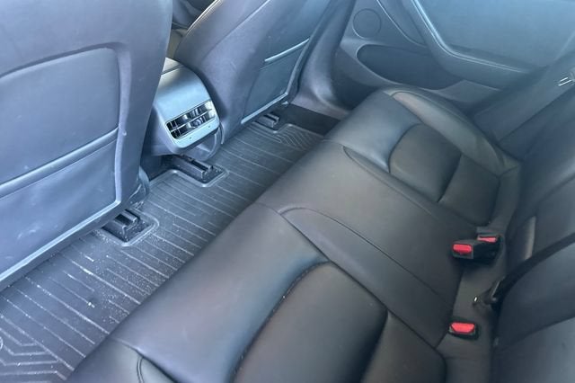 2023 Tesla Model 3 RWD