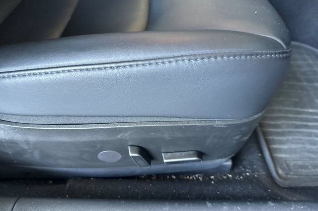 2023 Tesla Model 3 RWD