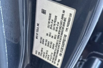 2023 Tesla Model 3 RWD