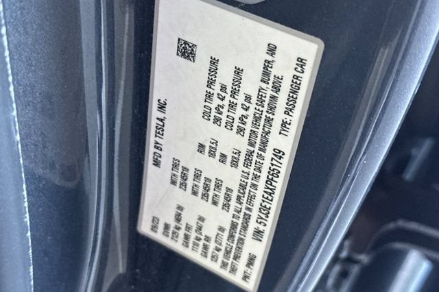 2023 Tesla Model 3 RWD