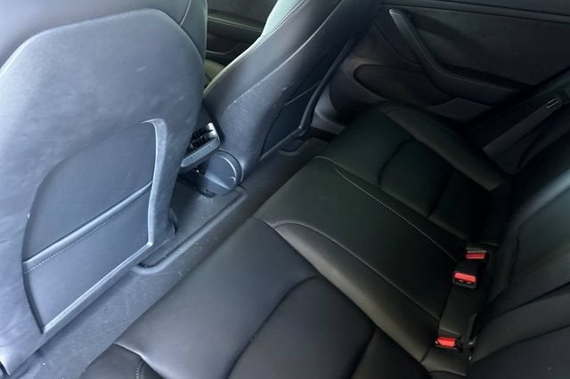 2022 Tesla Model 3 Long Range AWD *Ltd Avail*