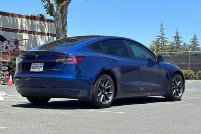 2022 Tesla Model 3 Long Range AWD *Ltd Avail*