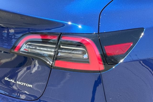 2022 Tesla Model 3 Long Range AWD *Ltd Avail*