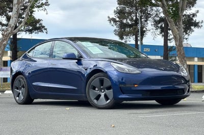 2022 Tesla Model 3 Long Range AWD *Ltd Avail*