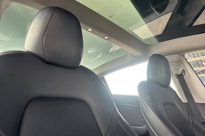 2022 Tesla Model 3 Long Range AWD *Ltd Avail*