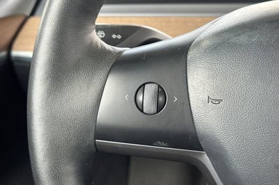 2022 Tesla Model 3 Long Range AWD *Ltd Avail*
