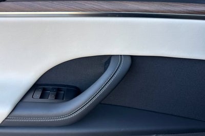 2023 Tesla Model X AWD