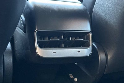 2025 Tesla Model Y Long Range AWD *Ltd Avail*