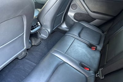 2023 Tesla Model Y Long Range AWD