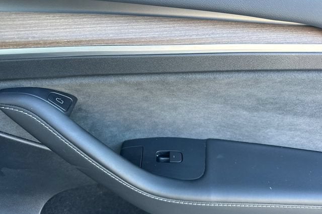 2023 Tesla Model Y Long Range AWD