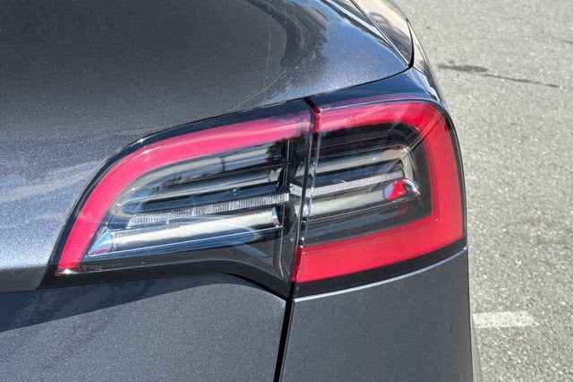 2023 Tesla Model Y Long Range AWD