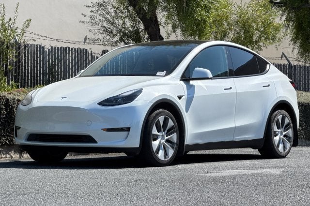 2023 Tesla Model Y Long Range AWD