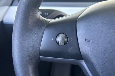 2024 Tesla Model Y Long Range AWD