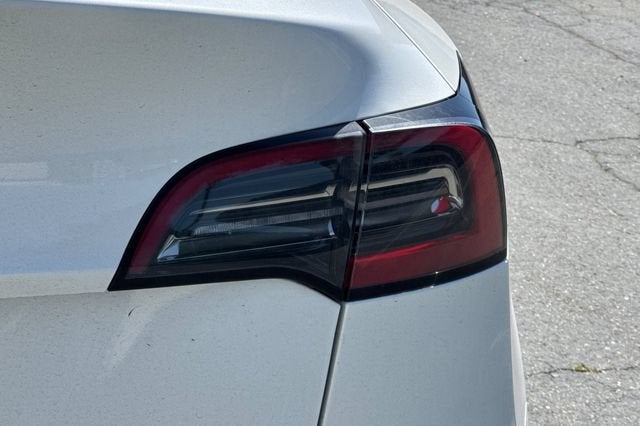 2024 Tesla Model Y Long Range AWD