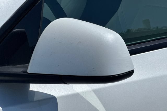 2024 Tesla Model Y Long Range AWD
