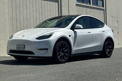 2024 Tesla Model Y Long Range AWD