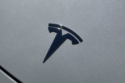 2025 Tesla Model Y Long Range RWD *Ltd Avail*