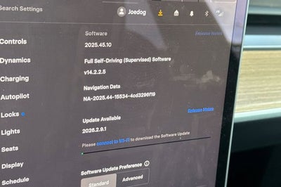 2025 Tesla Model Y Long Range RWD *Ltd Avail*