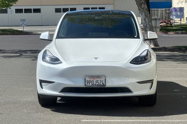 2025 Tesla Model Y Long Range RWD *Ltd Avail*