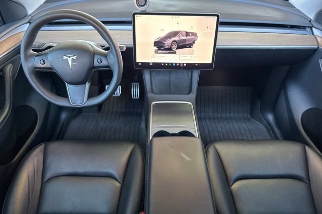2023 Tesla Model Y Performance AWD