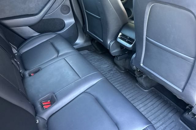 2023 Tesla Model Y Performance AWD