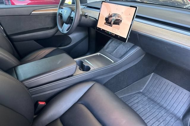 2023 Tesla Model Y Performance AWD
