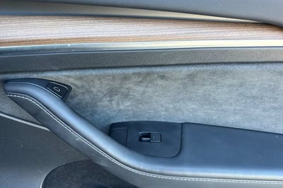2023 Tesla Model Y Performance AWD