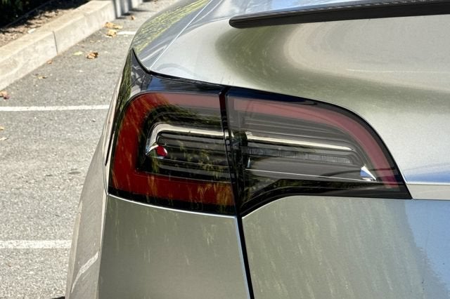 2023 Tesla Model Y Performance AWD