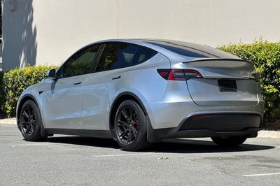2023 Tesla Model Y Performance AWD