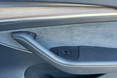 2024 Tesla Model Y Performance AWD