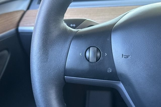 2024 Tesla Model Y Performance AWD