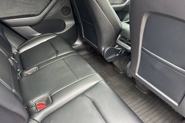 2022 Tesla Model Y Performance AWD
