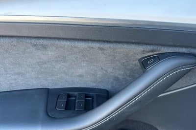 2023 Tesla Model Y Performance AWD