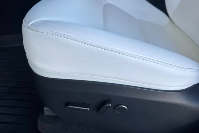 2023 Tesla Model Y Performance AWD