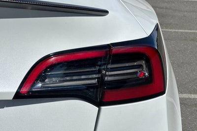 2023 Tesla Model Y Performance AWD