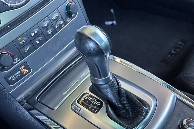 2013 INFINITI G37 Journey