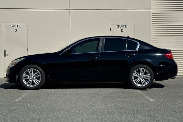2013 INFINITI G37 Journey