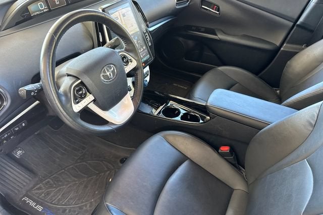 2019 Toyota Prius Prime Plus (Natl)