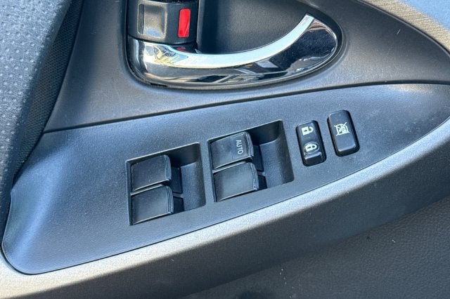 2012 Toyota RAV4 4WD 4dr I4 Sport (Natl)