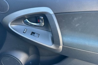 2012 Toyota RAV4 4WD 4dr I4 Sport (Natl)