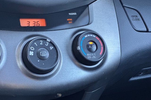 2012 Toyota RAV4 4WD 4dr I4 Sport (Natl)