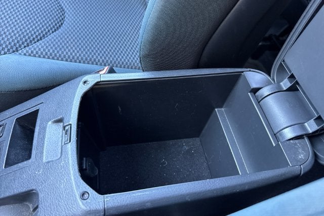 2012 Toyota RAV4 4WD 4dr I4 Sport (Natl)