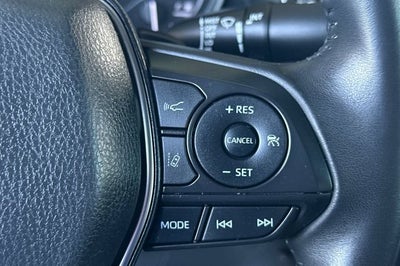 2018 Toyota Camry LE Auto (SE)