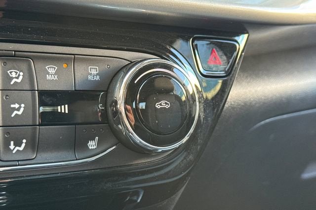 2025 Chevrolet Trax FWD 4dr LT