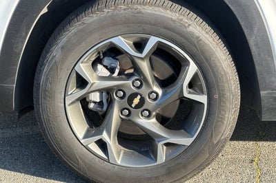 2025 Chevrolet Trax FWD 4dr LT