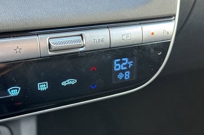 2024 Hyundai IONIQ 5 SE RWD