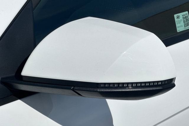 2024 Hyundai IONIQ 5 SE RWD