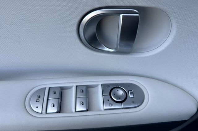 2024 Hyundai IONIQ 5 SEL RWD