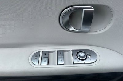 2024 Hyundai IONIQ 5 SEL RWD