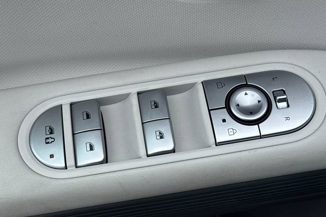 2024 Hyundai IONIQ 5 SEL RWD